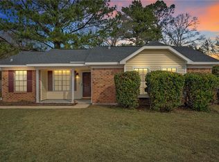 9633 Royal Woods Dr S, Mobile, AL 36608