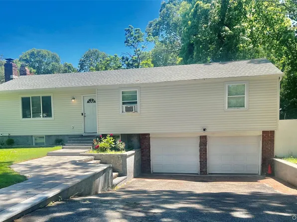 6 Harriet Street, Centereach, NY 11720