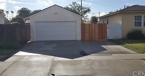 4th image of 11102 Loch Avon Dr