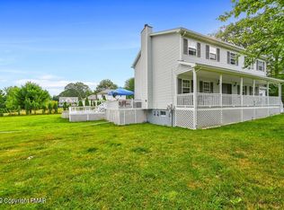 197 McNamara Ln, Tobyhanna, PA