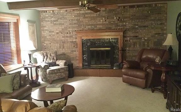 2nd image of 37834 Munger Dr