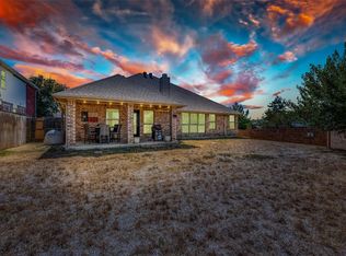 8240 Summerview Ct, Fort Worth, TX 76123