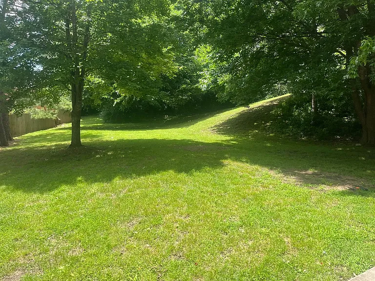 3261 Eden Dr — Photo 7
