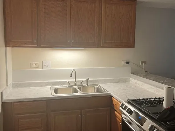 98-080 Uao Pl APT A8, Aiea, HI 96701