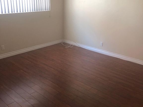 5th image of 11822 Kiowa Ave APT 8