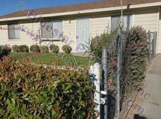 9558 2nd Ave APT A, Hesperia, CA 92345