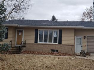 107 S Locust St, Richland, IA 52585