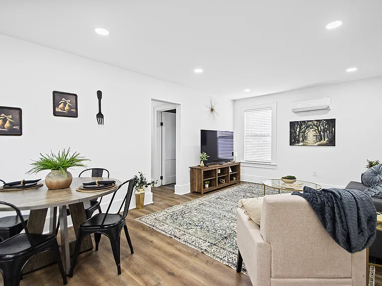 101 Skyline Dr #101 — Photo 3