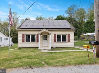 5483 Lehman Rd, Spring Grove, PA 17362