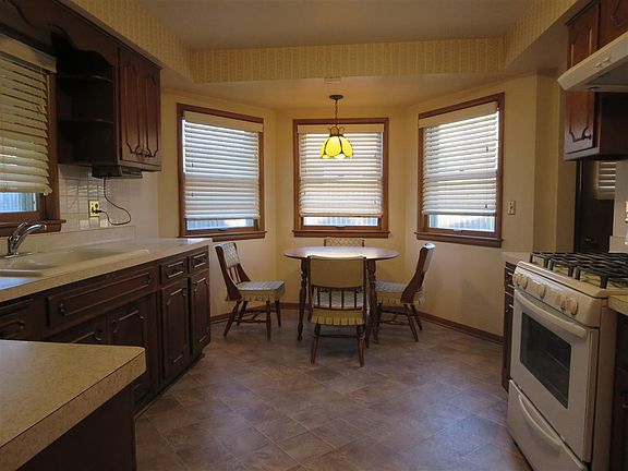 5th image of 1219 31st St