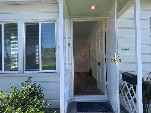 3rd image of 4849 Clark Ave APT A