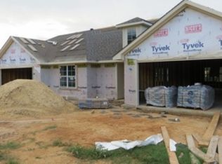 2231 Woodgrove Ln, Longview, TX 75605