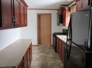 2202 Falcon Ter NW, Stewartville, MN 55976