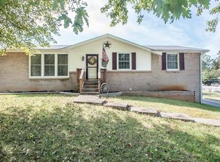 608 Paddy Run Rd, Clarksville, TN 37042