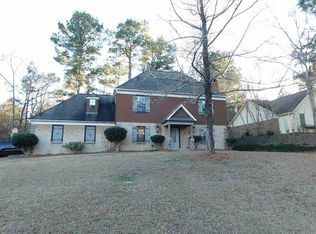425 Arundel Dr, Brandon, MS 39047