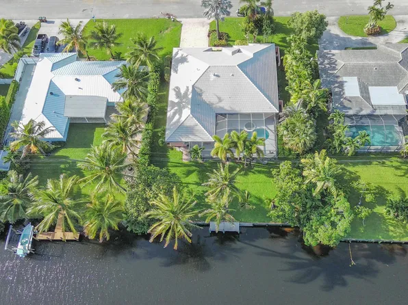 1870 Mediterranean Road W, Lake Clarke Shores, FL 33406