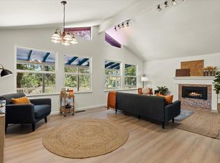 12 Summit Ave, Felton, CA 95018