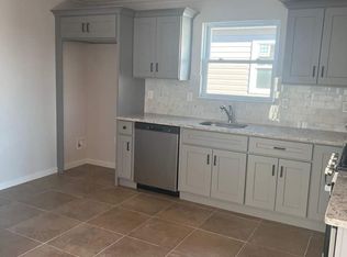 702 Court St #2, Elizabeth, NJ 07201