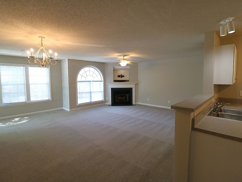 1st image of 421 Timberline Ridge Ct