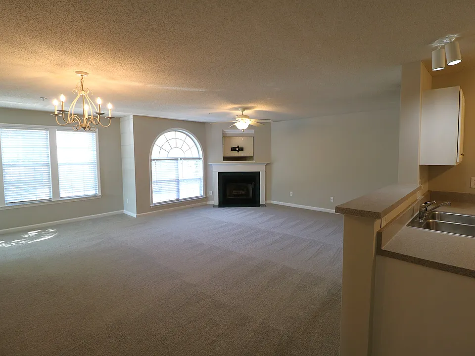 421 Timberline Ridge Ct