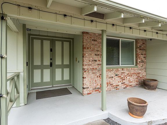 3rd image of 5642 Yerba Buena Road