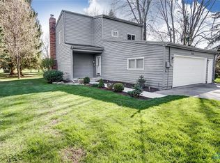 855 Ferndale Ct, Bowling Green, OH 43402