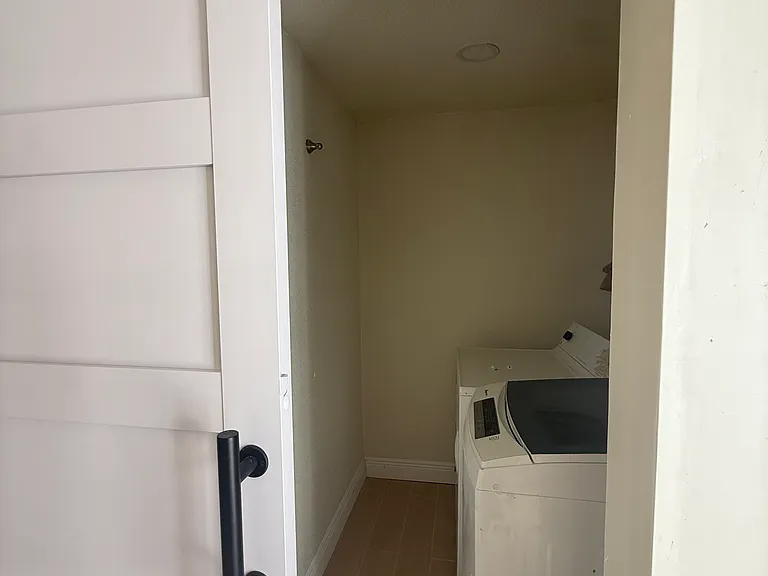 4401 W Sevilla St — Photo 17