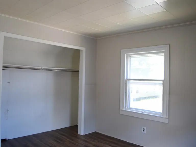 856 Lafayette Ave NE #2 — Photo 15