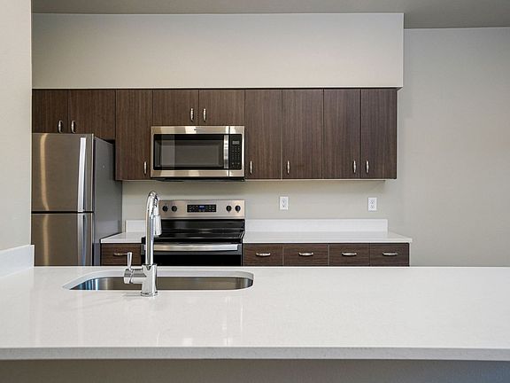 5th image of 4040 Hayesville Dr NE #4048-304