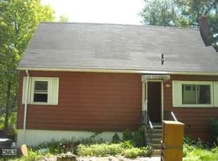 1861 Old Town Rd, Bridgeport, CT 06606