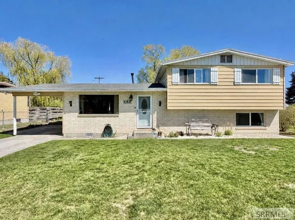 560 Lena Ln, Blackfoot, ID 83221