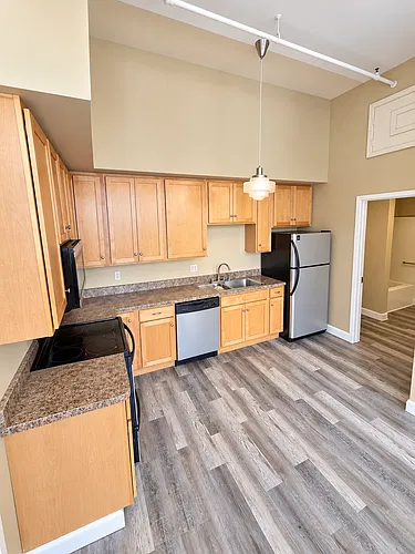 Floor plan 305