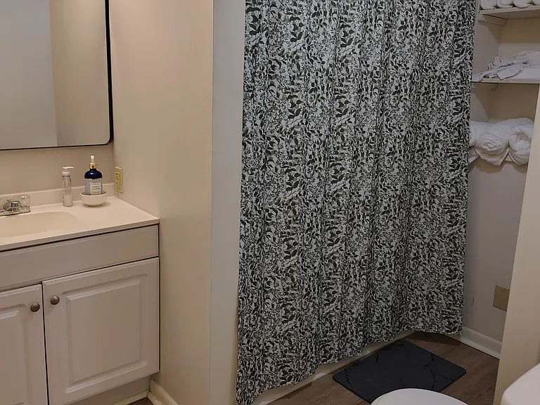 6424 Bunker Hill Rd — Photo 3