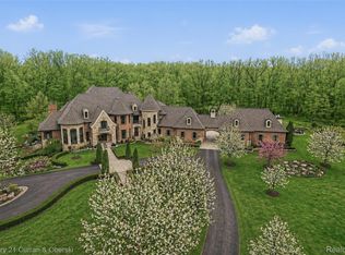 11479 Clyde Rd, Fenton, MI 48430