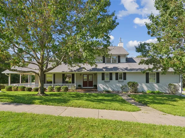 1425 W 4th St, Pella, IA 50219