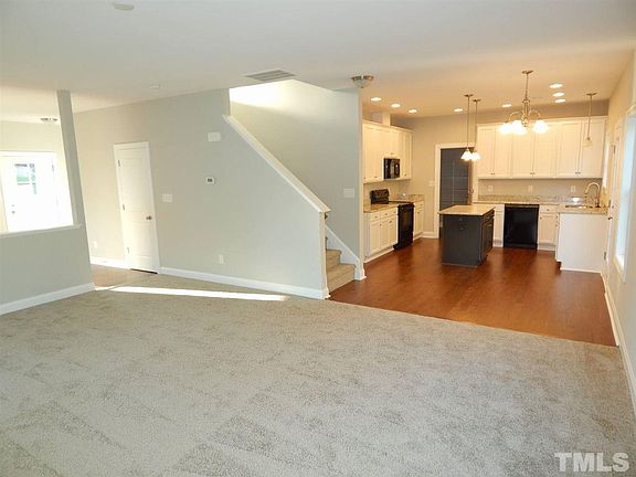 2nd image of 119 Richmond Run