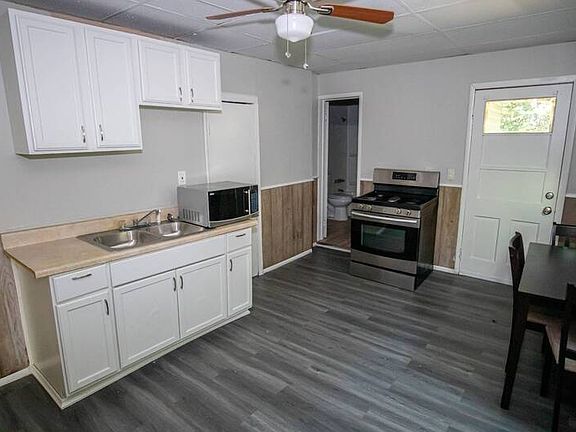5th image of 3969-3971 E 64th St