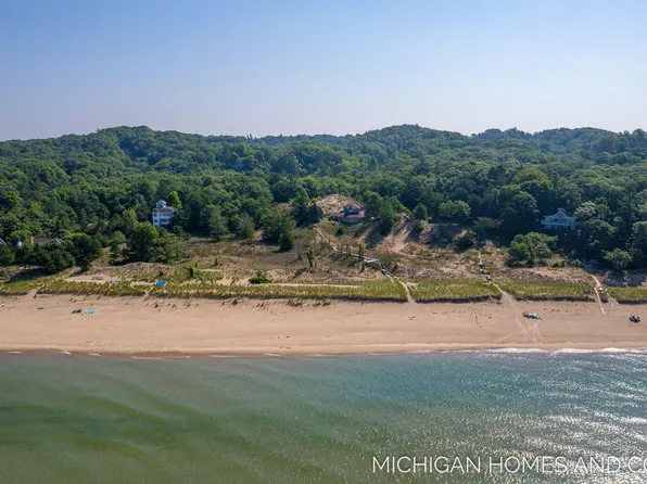 Wilderness Trl, Grand Haven, MI 49417