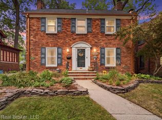 446 W Drayton St, Ferndale, MI 48220