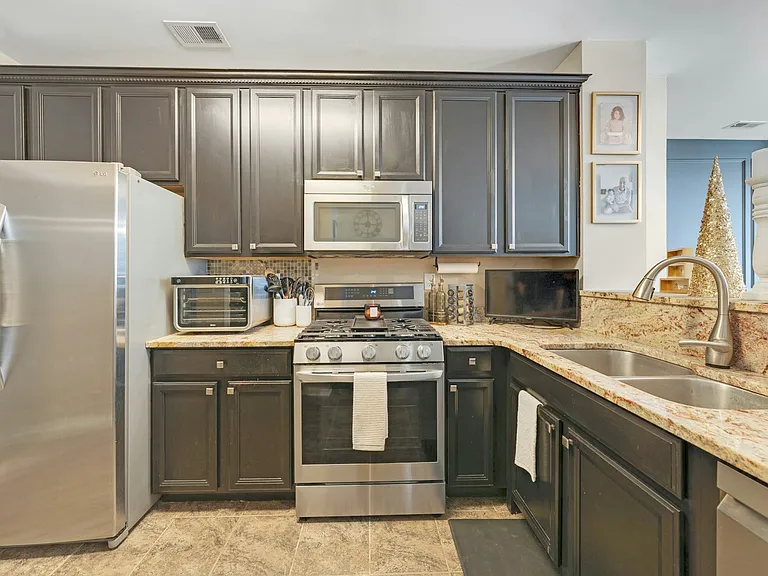 1 Clover Ln — Photo 10