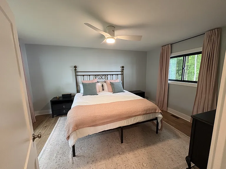 476 Strawberry Ln — Photo 7