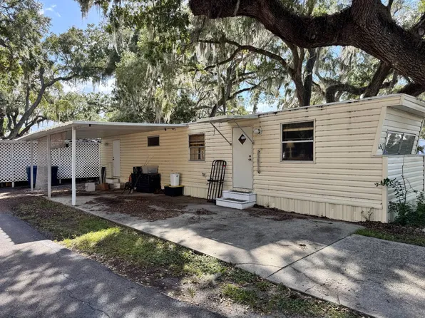 126 Park Dr #126, Tavares, FL 32778