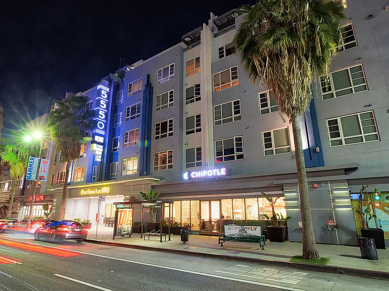 Miracle Mile is surrounded by the best in culture, shopping, restaurants and entertainment