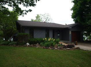 36951 N North Nathan Hale Dr, Lake Villa, IL 60046