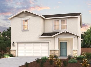 4017 E Oakridge Ave, Visalia, CA 93292