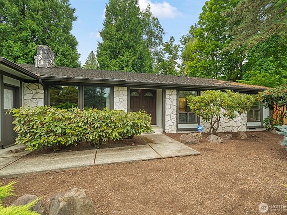 2nd image of 16905 150th Avenue SE