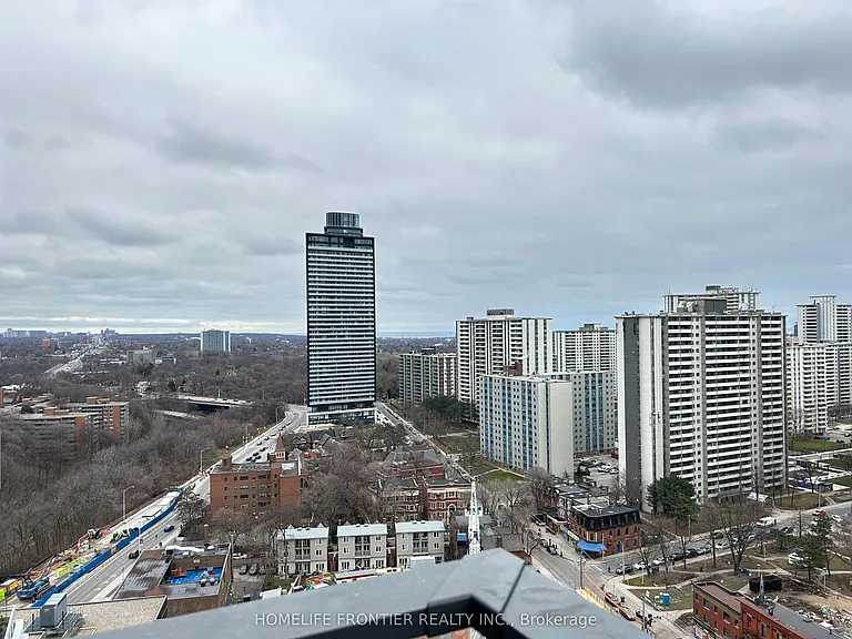 395 Bloor St E #1812 — Photo 19