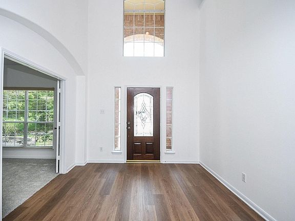 5th image of 6927 Round Rose Ct