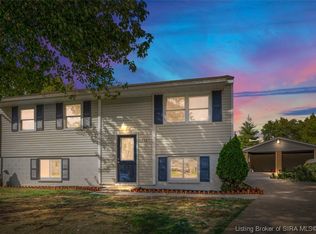 113 Denny Dr, New Albany, IN 47150