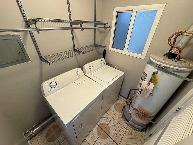 5426 Carlton Way #5426 — Photo 8